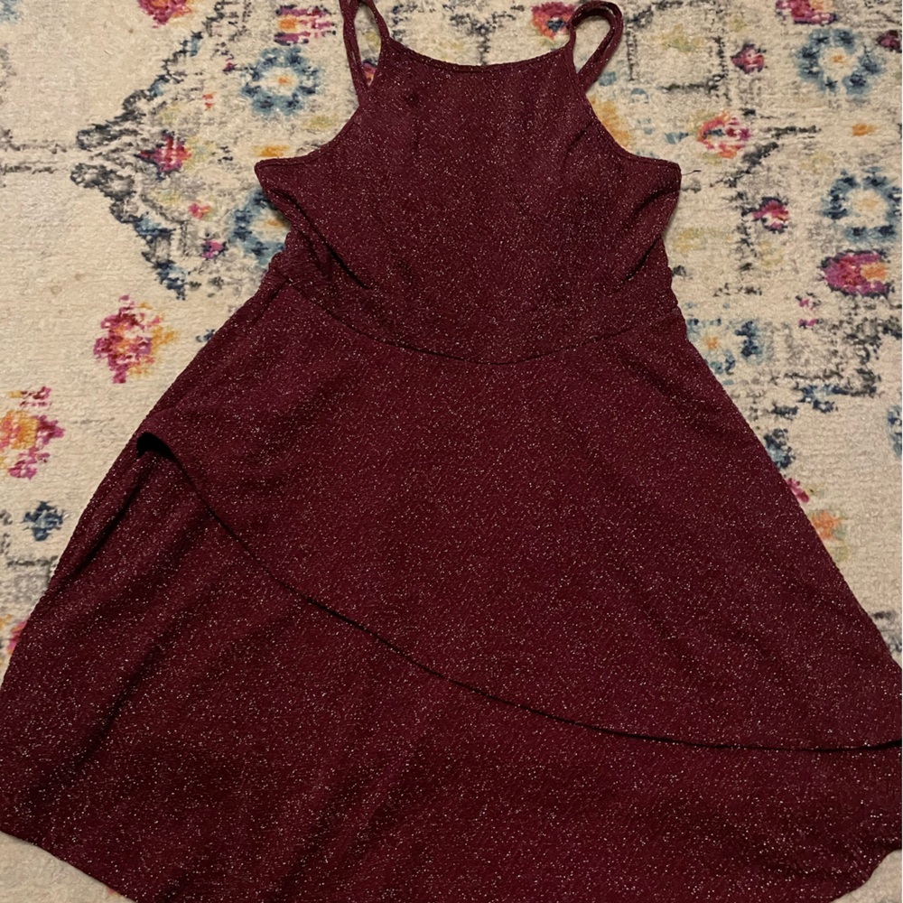 Short maroon homecoming dress